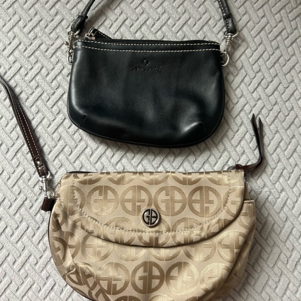 3/25$ Samsonite and Giani Bernini Small Vintage hand bags